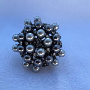 Fashion Ring - Embellished Silver Stones - Elastic Band